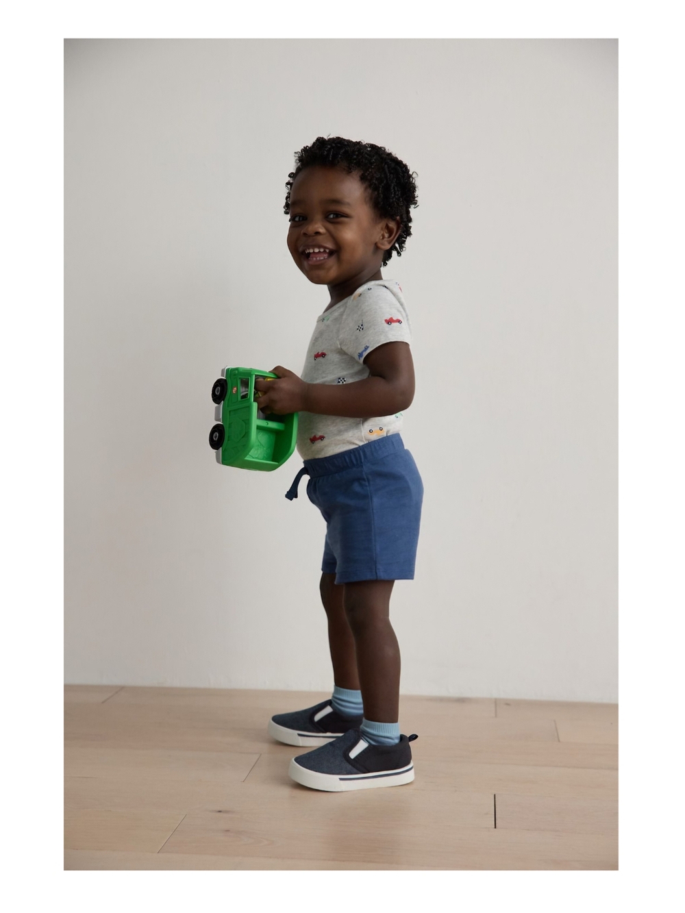 NWT jumping beans Navy Blue Baby Bean Shorts Size 3M